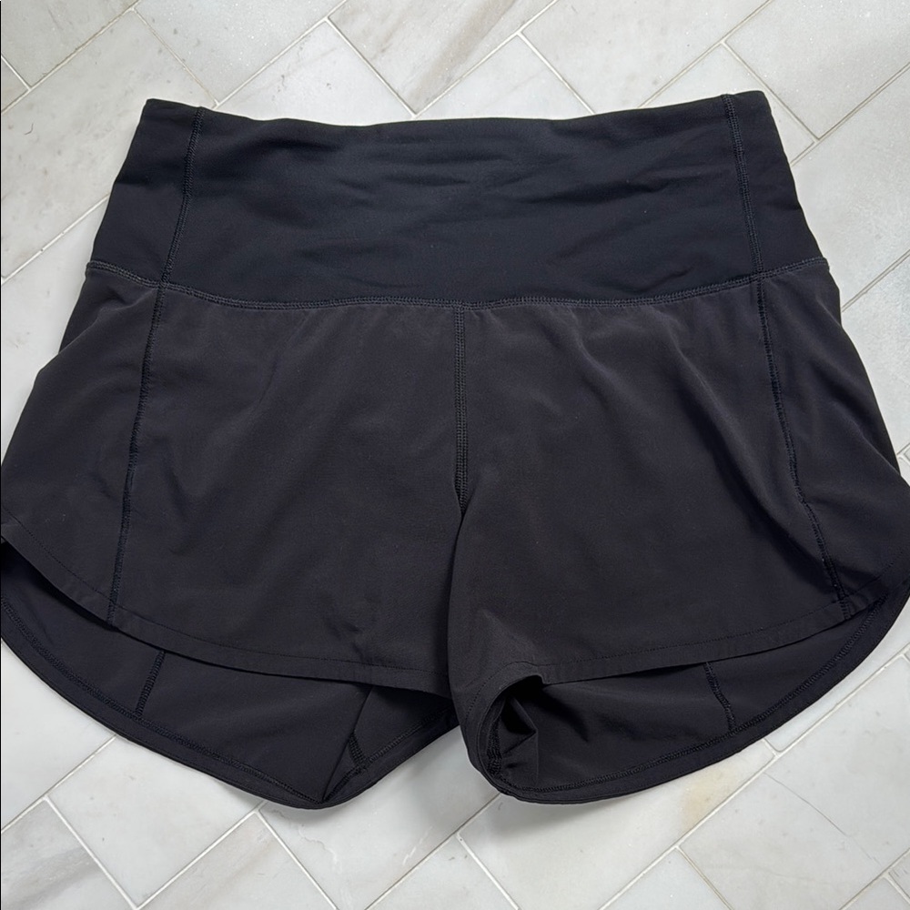 Lululemon Athletica Black Athletic Shorts Relaxed Fit Size 4